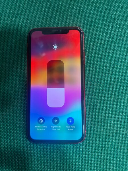 iPhone 11