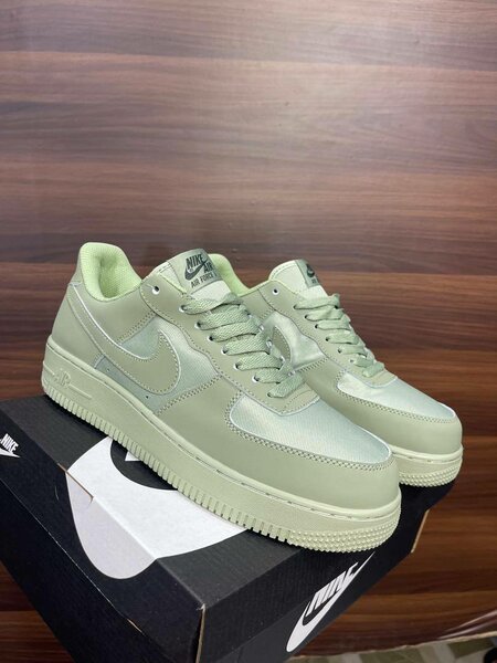 NIKE AIR FORCE ALL GREEN