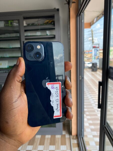 iPhone 13