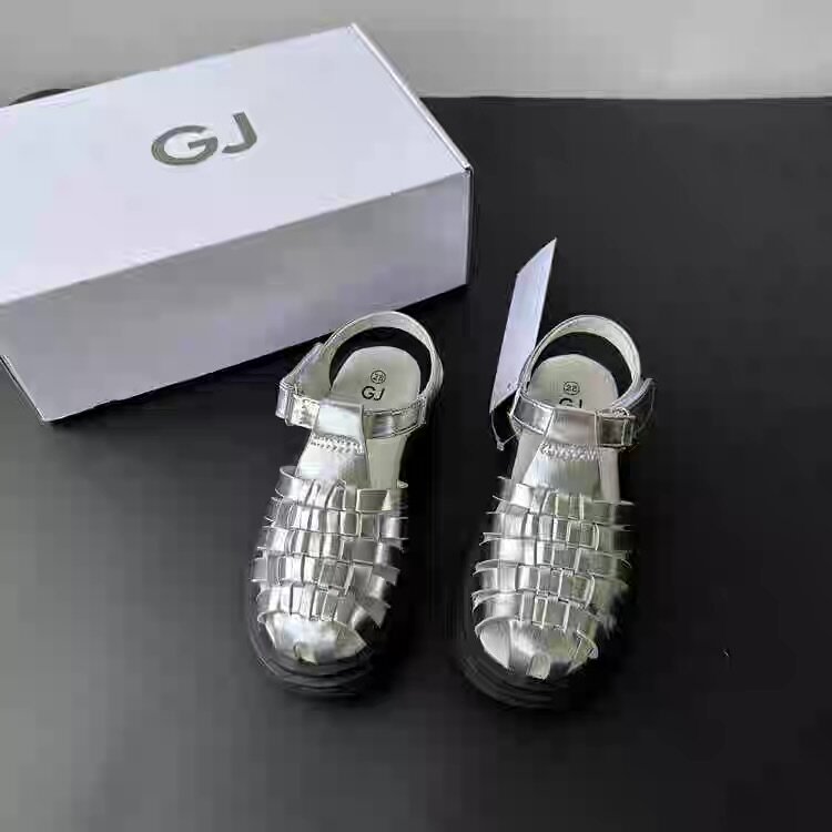 Sandales argentées pour filles