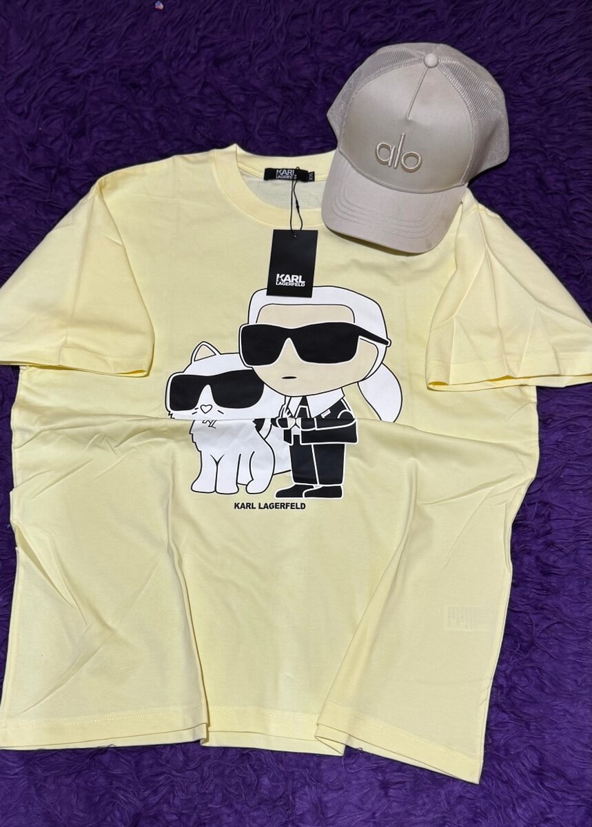 T-shirts graphiques Karl Lager