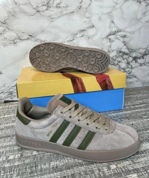 Adidas Continental