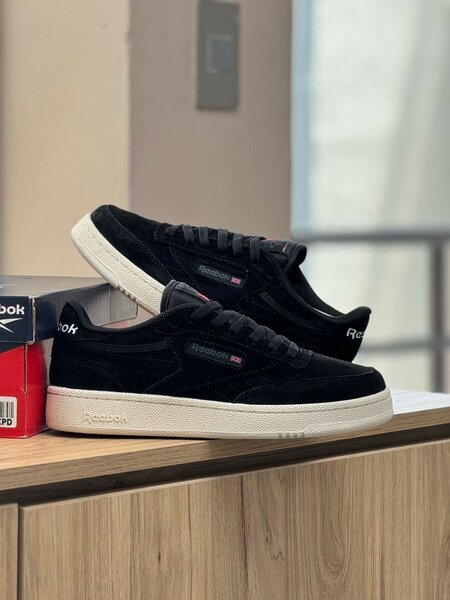 REEBOK CLASSIC
