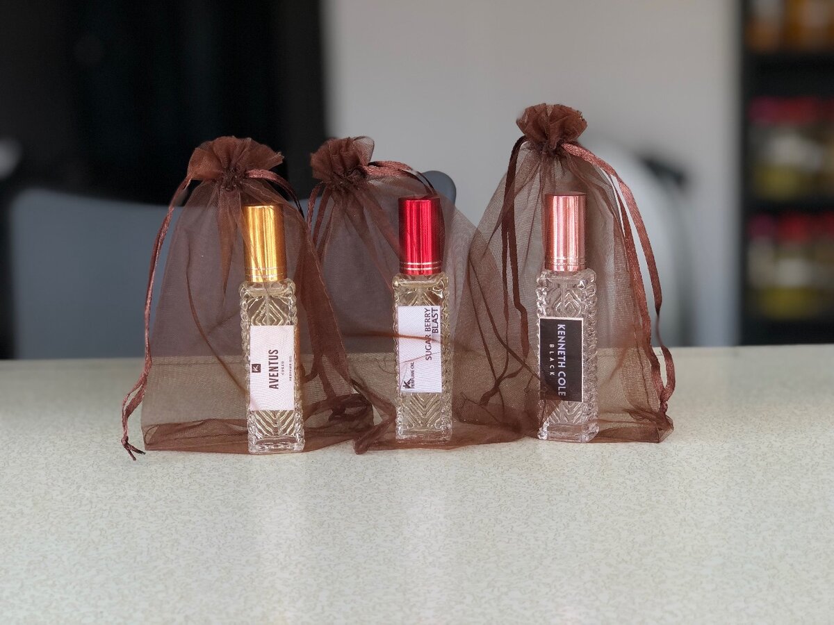 Oil perfume