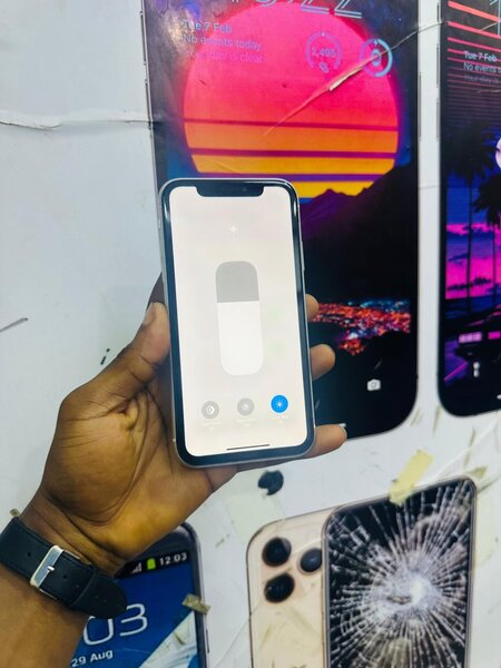 iPhone XR