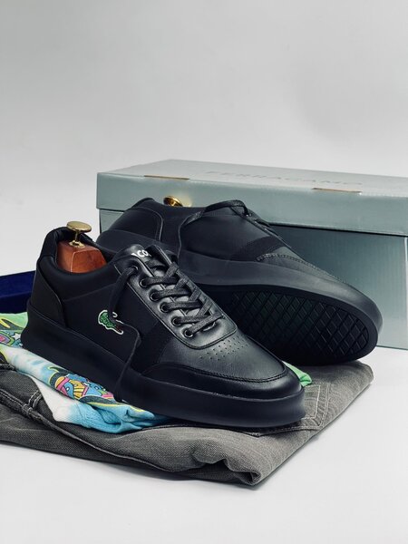 LACOSTE ALL BLACK
