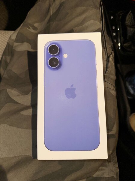 iPhone 16