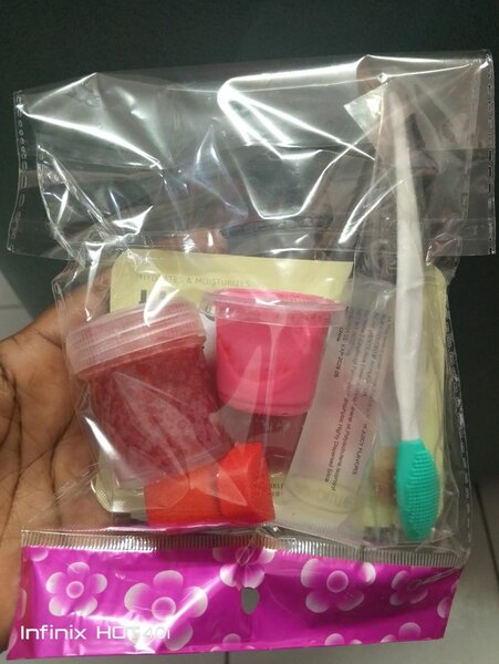 Kit de soins lèvre rose