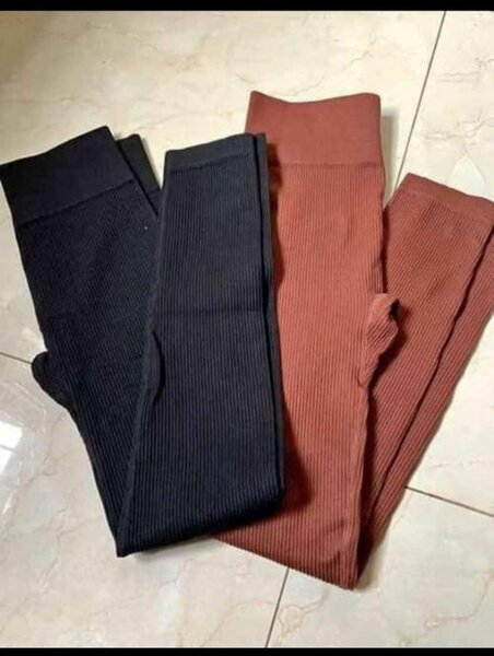 Ribbed leggings