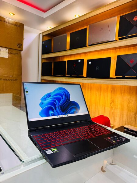 MSI GL65 LEOPARD  10SDR