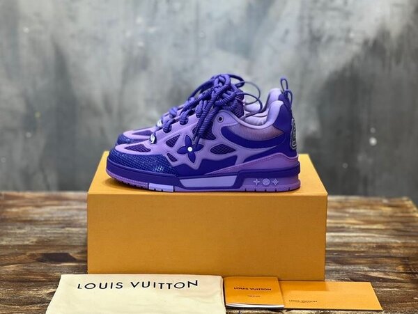 SHOES AVAILABLE