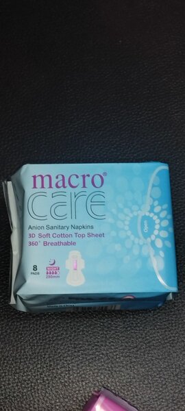 Serviette hygiénique magnétique