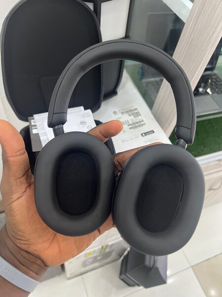 Sony 1000XM5