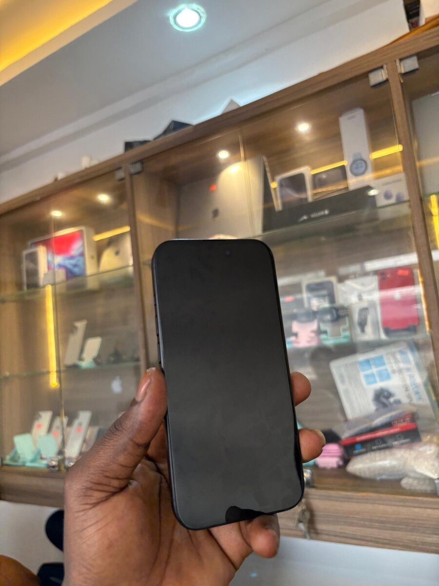 iPhone 15