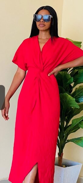 Elegant red dress m