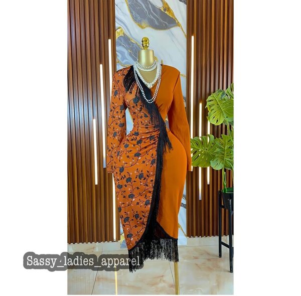 Ladies dress