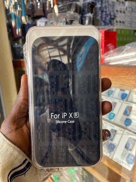 Coque Silicone pour iPhone XR