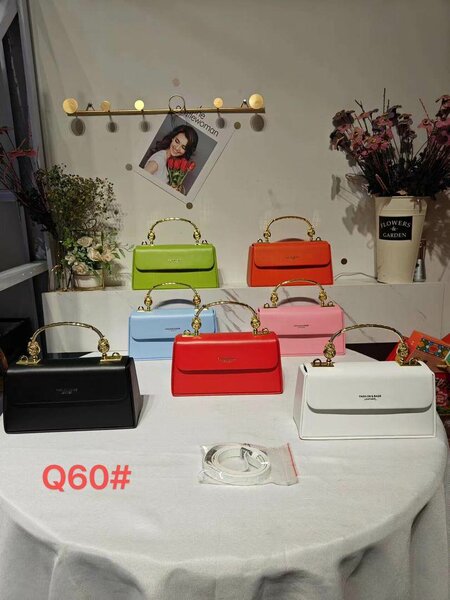 Hand bag