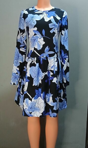 Women dress