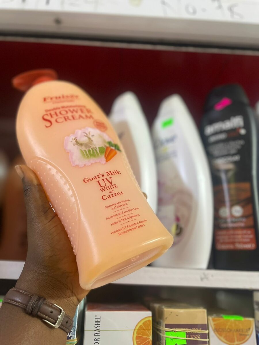 Fruisër shower cream