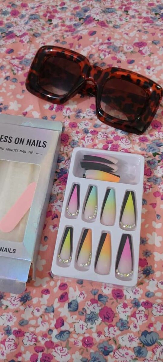 Faux ongles