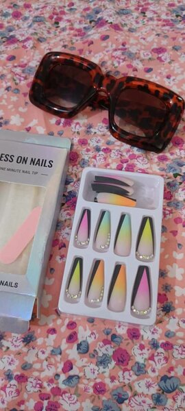 Faux ongles