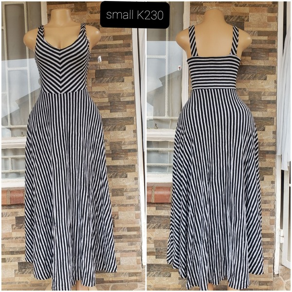 Robe noir blanc