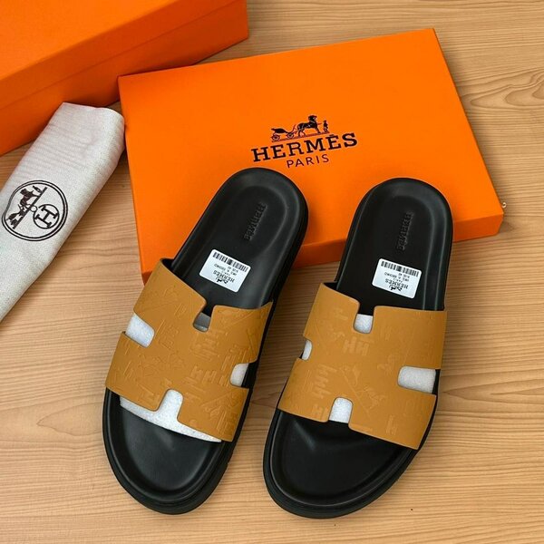 Fashion slippers