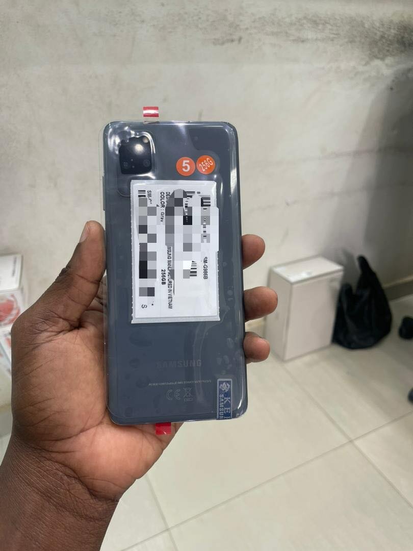 Samsung S20+ 256/12