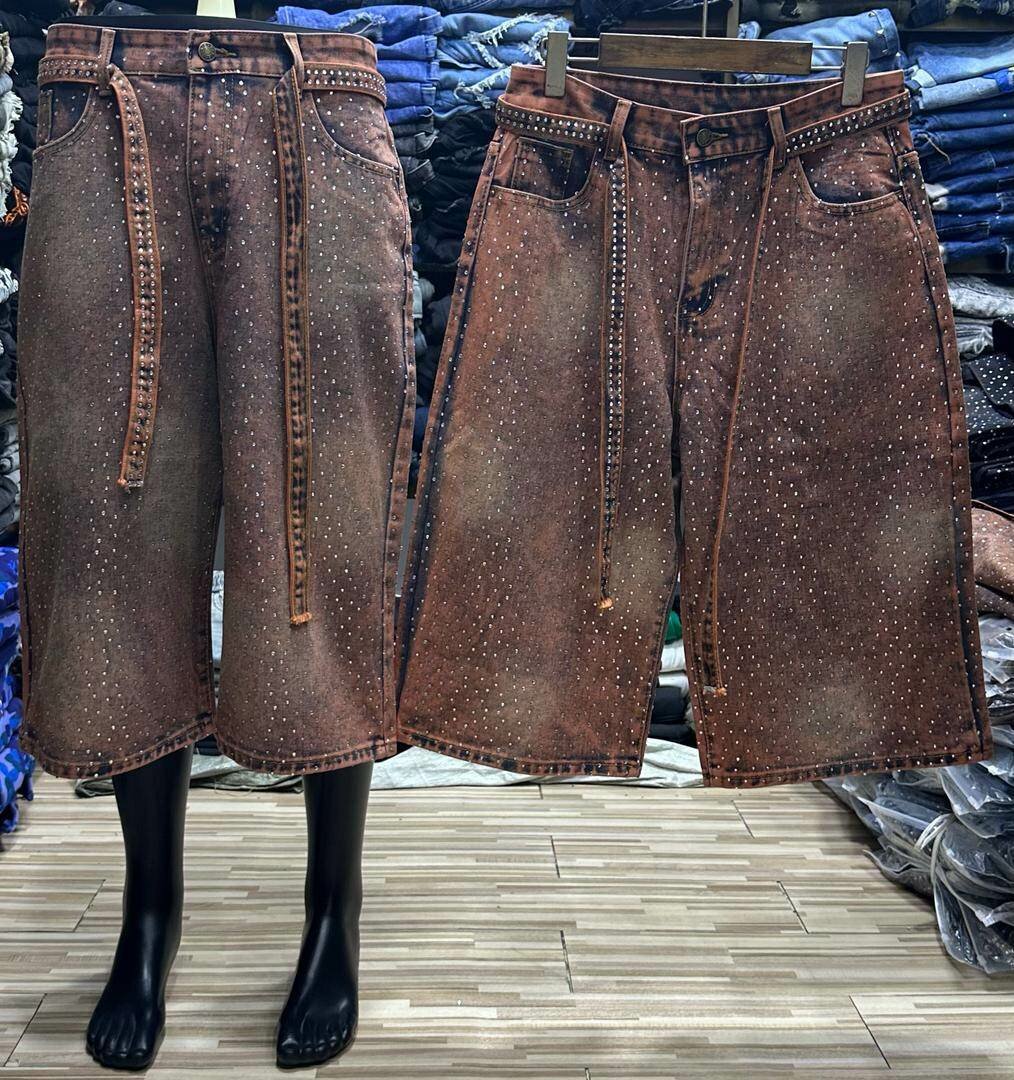 Short jeans
