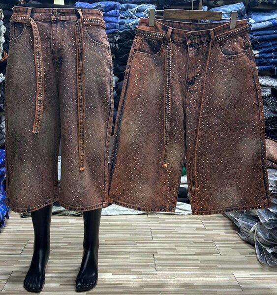 Short jeans