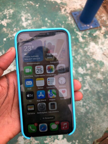 IPhone
