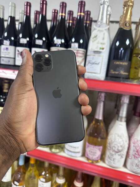 iPhone 11 Pro 64G propre