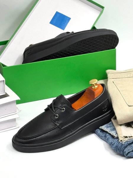 TIMBERLAND ALL BLACK
