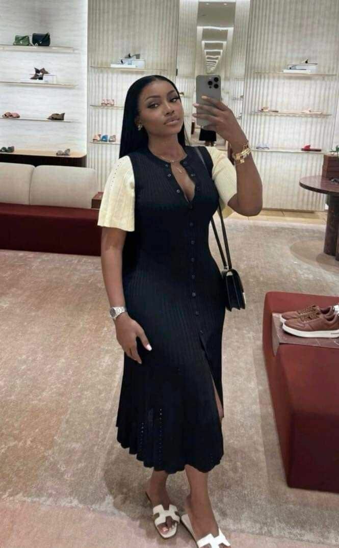 Chic robe