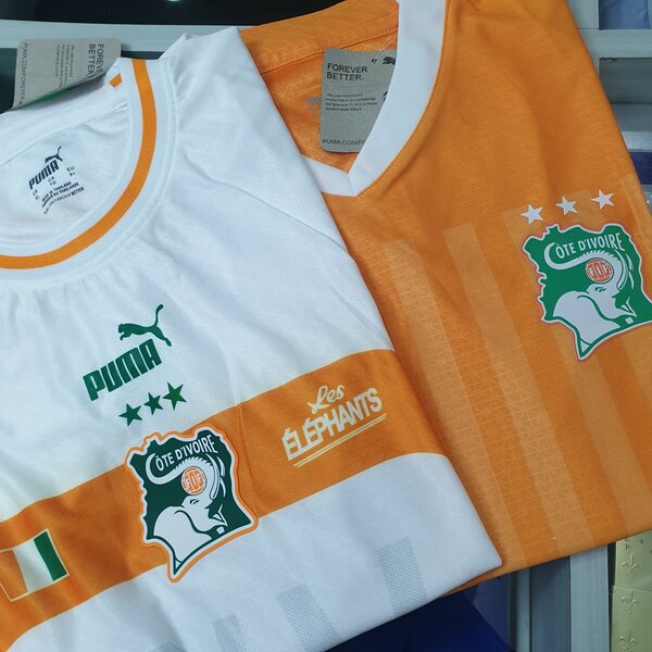 T-shirt blanc Puma