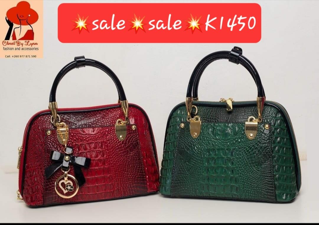 bag red and green