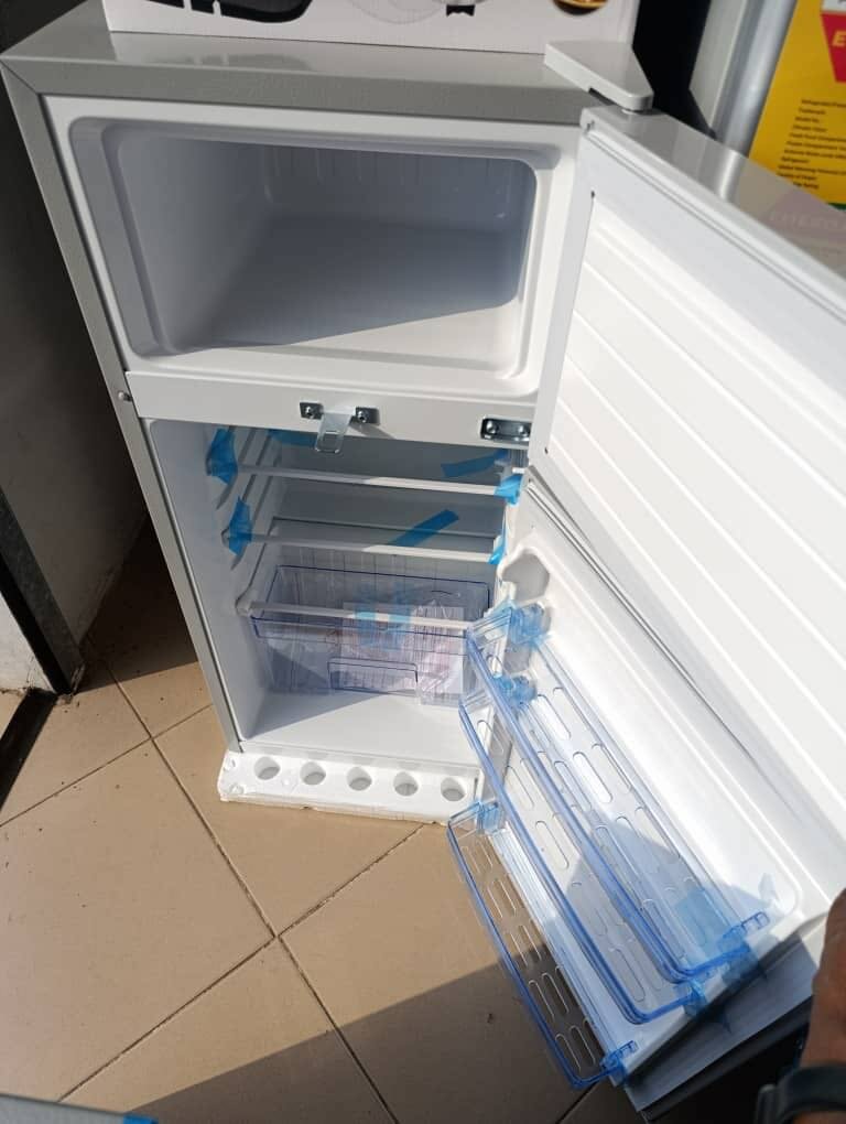 Pearl double door fridge, table top