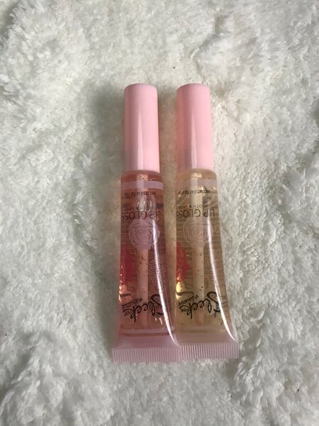 Sleek lipgloss