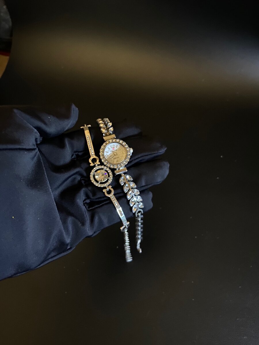Watch and bracelet
