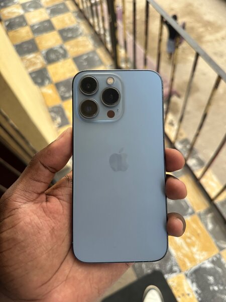 iPhone 13pro 128giga