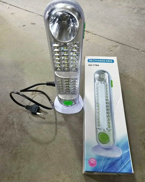 TABLE LAMP