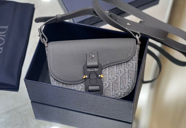 Luxury side bags
