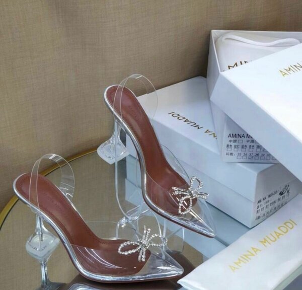 HEELS