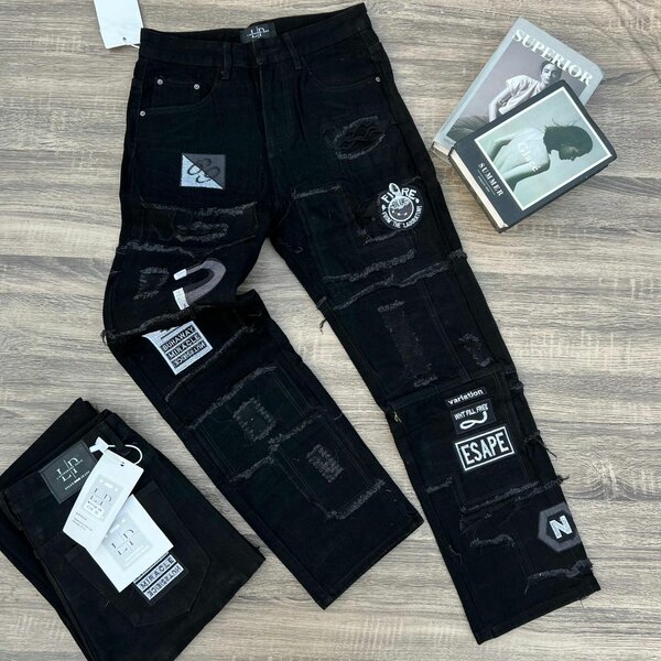 Baggy jeans