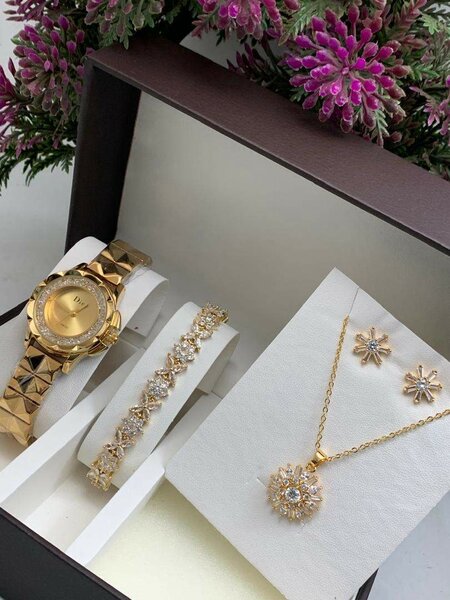 Ladies sets