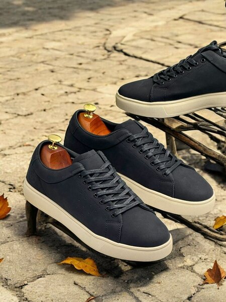 Fashion shoes