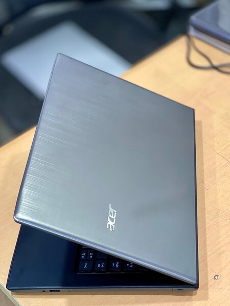 Acer Aspire E5-475