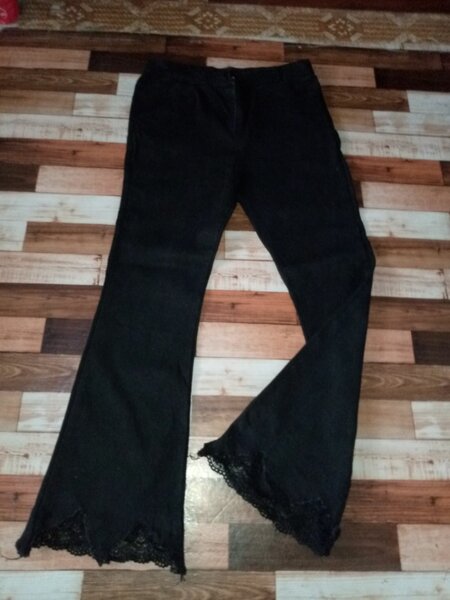 Ladies Thrift Jeans-Waist size 29-31