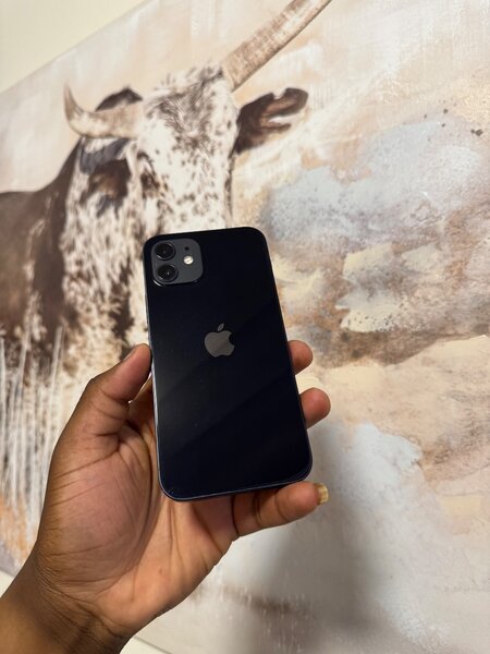 IPHONE 12